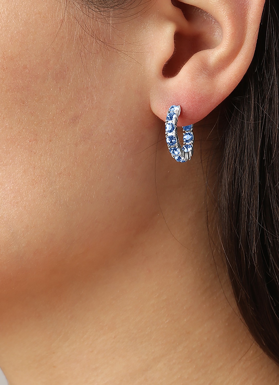 Фото Серьги RAQUEL LIGHT SAPPHIRE DYRBERG KERN 460065