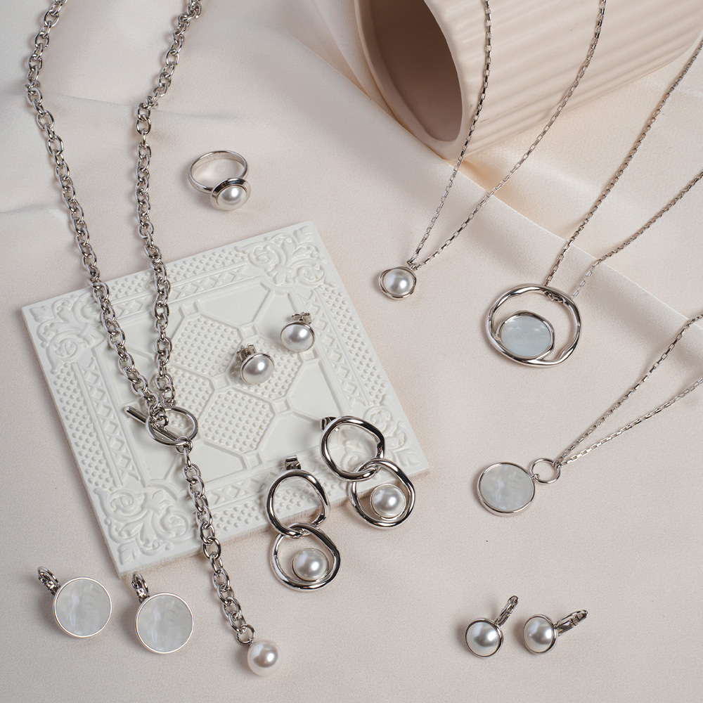 Фото Кольцо White Pearl Kristal Fiore Luna K2005PE-R02.1 BW/S