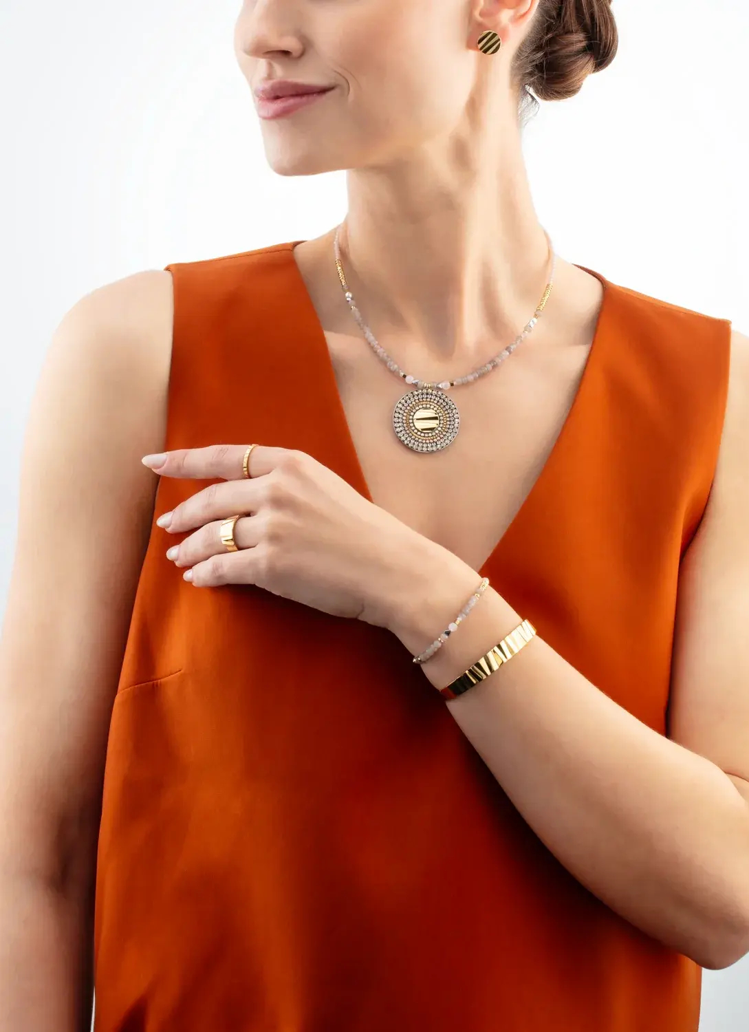 Фото Колье Amulet Modern Future gold beige Coeur de Lion 2036/10-1016