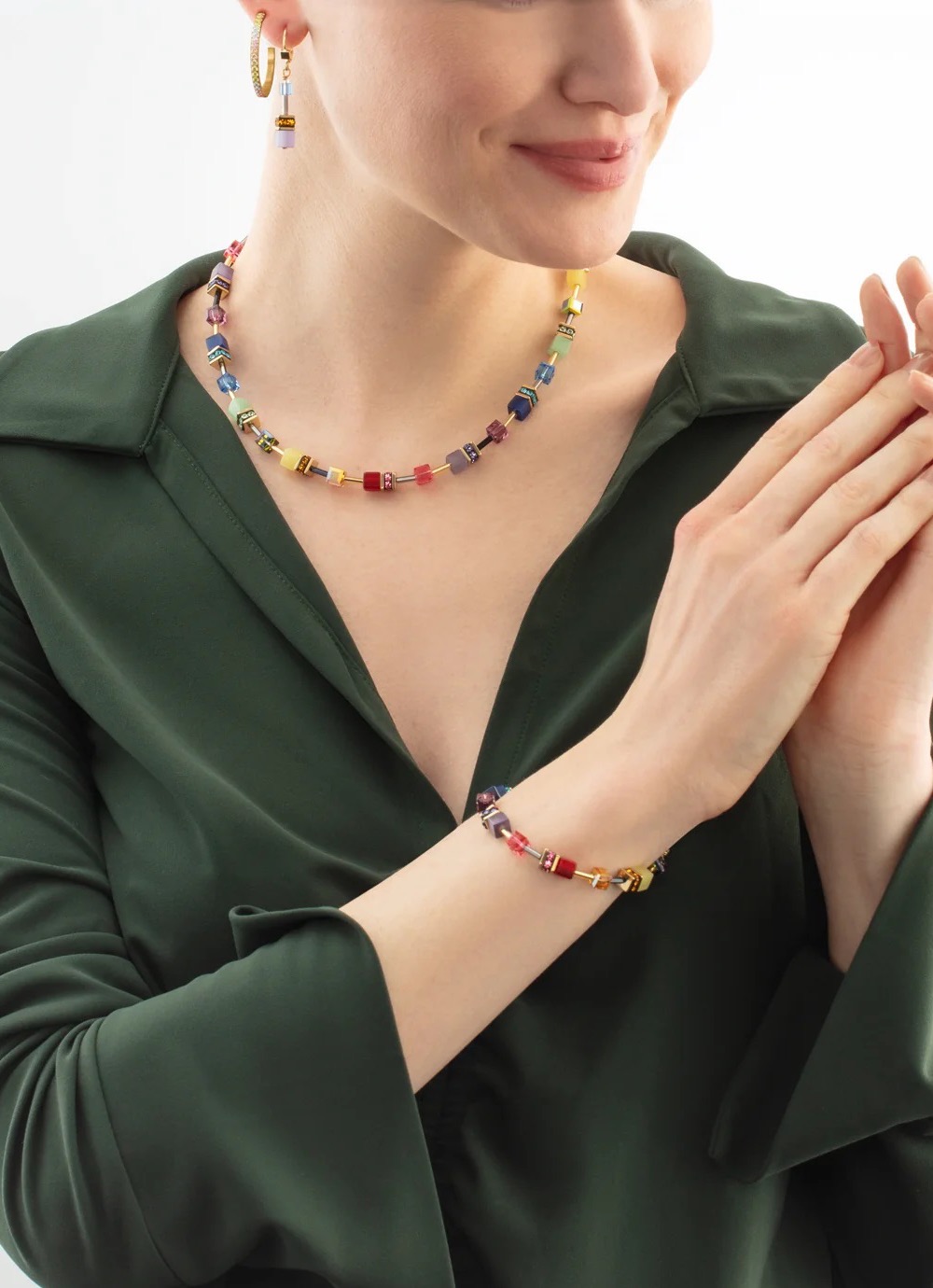 Фото Серьги Hoop Multicolour Pastel Gold Coeur de Lion 0147/23-1590