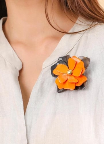 Фото Брошь Les Essentiels Flora Nature Bijoux 10-23902