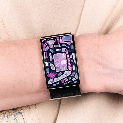 Браслет на черном кожаном ремешке Fiore Luna CB00100-5