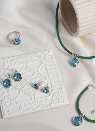 Фото Серьги Aquamarine Fiore Luna A1902.M22 BL/S