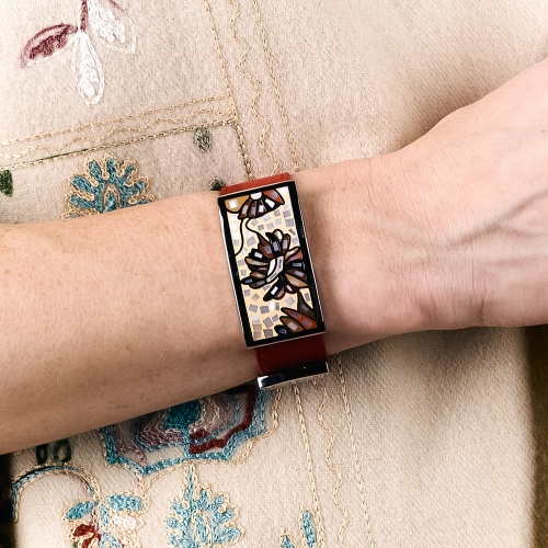 Браслет на красном кожаном ремешке Fiore Luna CB13598-29