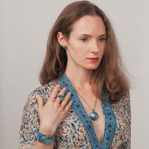 Браслет на кожаном голубом ремешке Fiore Luna CB01156-4 BL/S