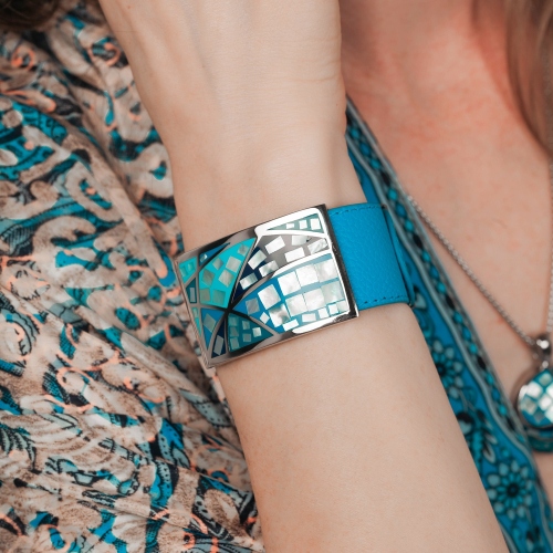 Браслет на кожаном голубом ремешке Fiore Luna CB01156-4 BL/S