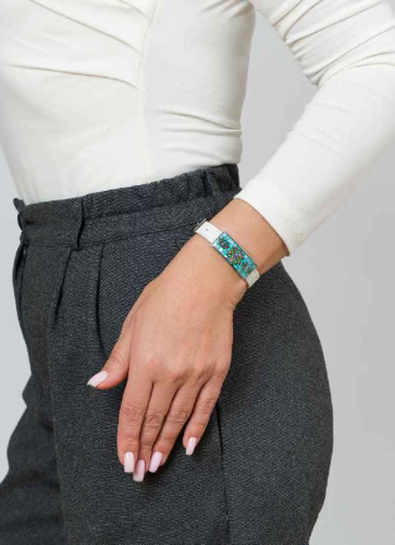 Браслет на белом кожанном ремешке Fiore Luna Classic Fiore Luna CB03596-1A