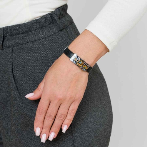 Фото Браслет на черном кожанном ремешке Fiore Luna Classic Fiore Luna CB03596-2A