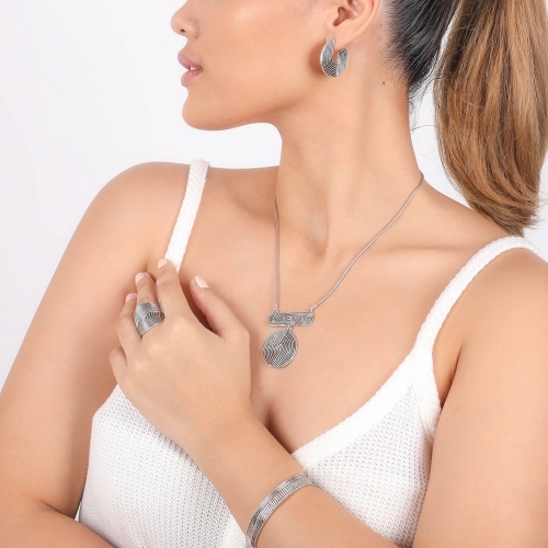 Фото Серьги Infinity ORI TAO 12-30165