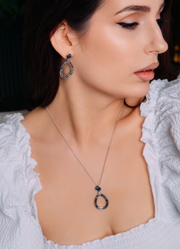 Фото Серьги Jet Nut Kristal Fiore Luna A2103SW-E05.4 BW/S