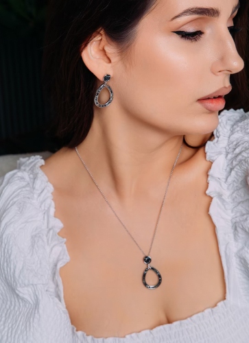 Фото Серьги Jet Nut Kristal Fiore Luna A2103SW-E05.4 BW/S