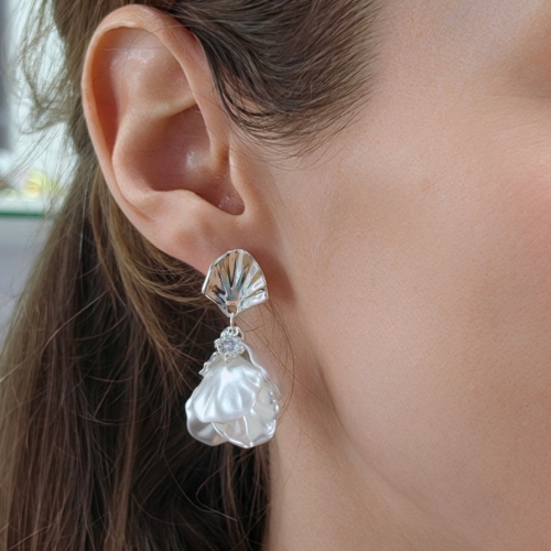 Серьги IMITATION MOTHER-OF-PEARL Fiore Luna ABE25644-02 S