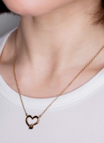 Фото Колье "Straight to the Heart" UNOde50 COL1761ORO0000U