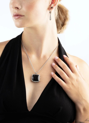 Фото Колье Amulet Spikes Square Onyx gold-black Coeur de Lion 1200101316